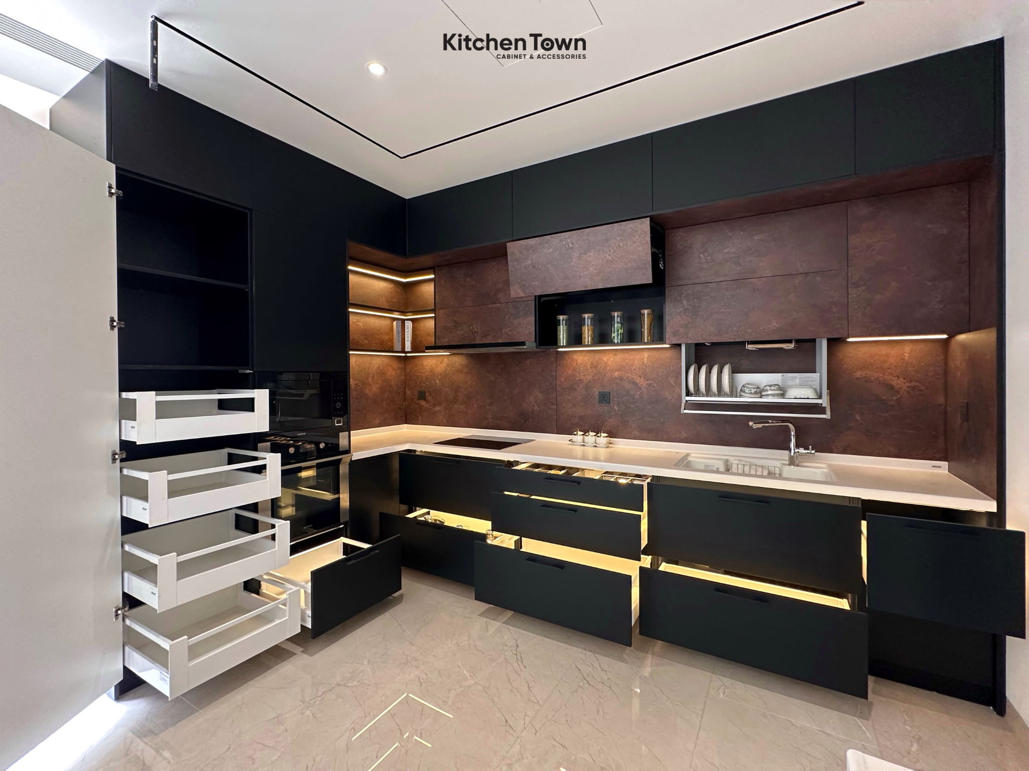 Dự án tủ bếp hợp kim nhà phố tông đen đẳng cấp tại Hải Dương 111