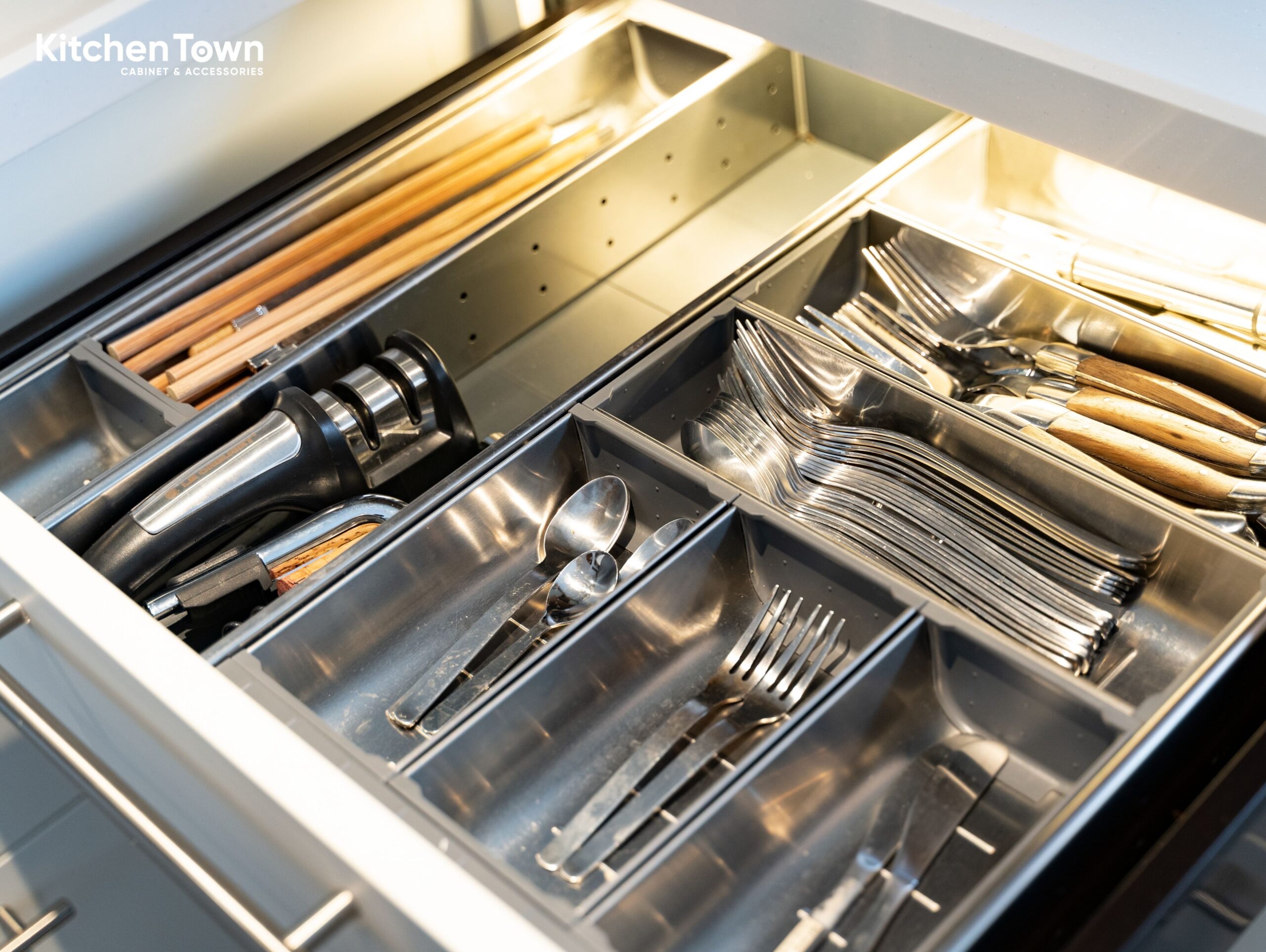 Dự án tủ bếp hợp kim phong cách Nhật Bản tại Thái Nguyên 128 scaled