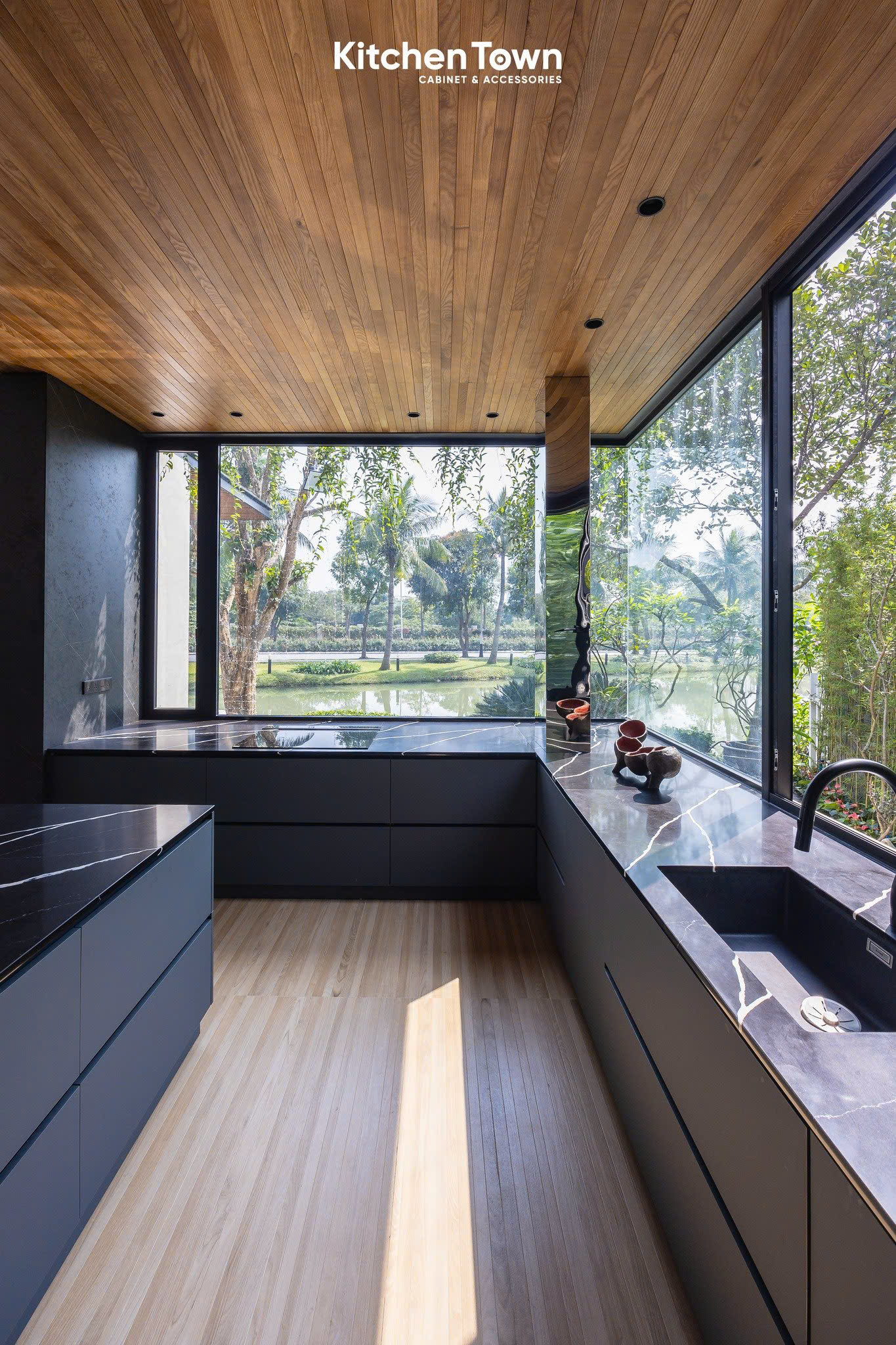 Dự án tủ bếp hợp kim biệt thự Vinhomes RIVERSIDE 11