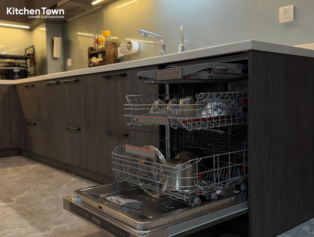 Dự án tủ bếp chữ L tại chung cư BRG DIAMOND RESIDENCE Lê Văn Lương - Hà Nội Screenshot 31