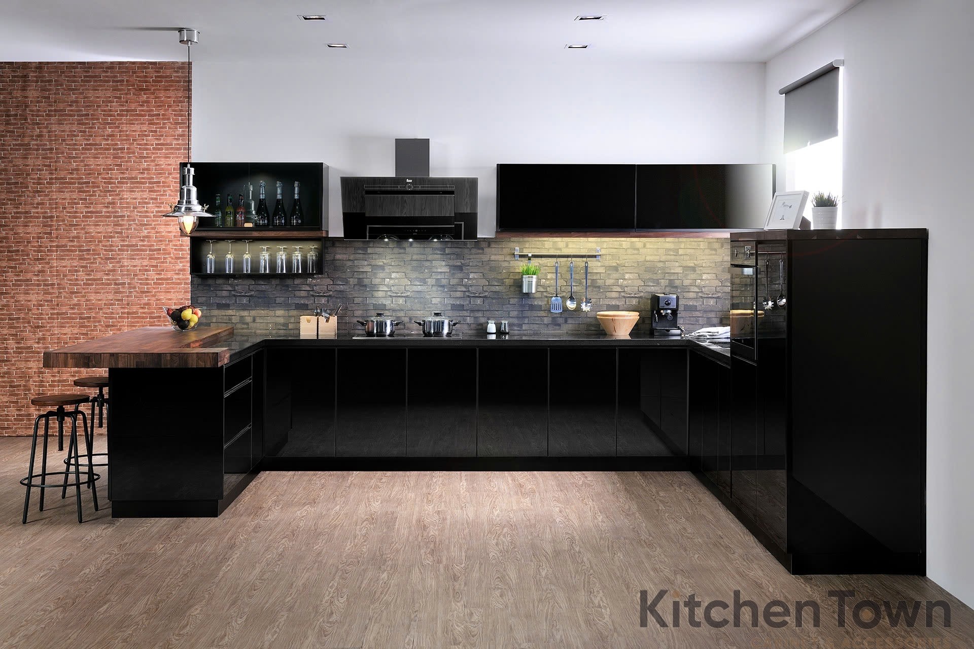 Thiết kế tủ bếp chữ U 490316414 1148176820655239 2685734055298970279 n