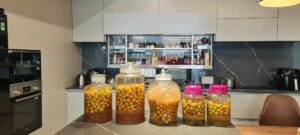 Rượu mơ - Công thức ngâm Rượu mơ chuẩn vị. 505007514 30814019301518643 5005062853989380076 n 1