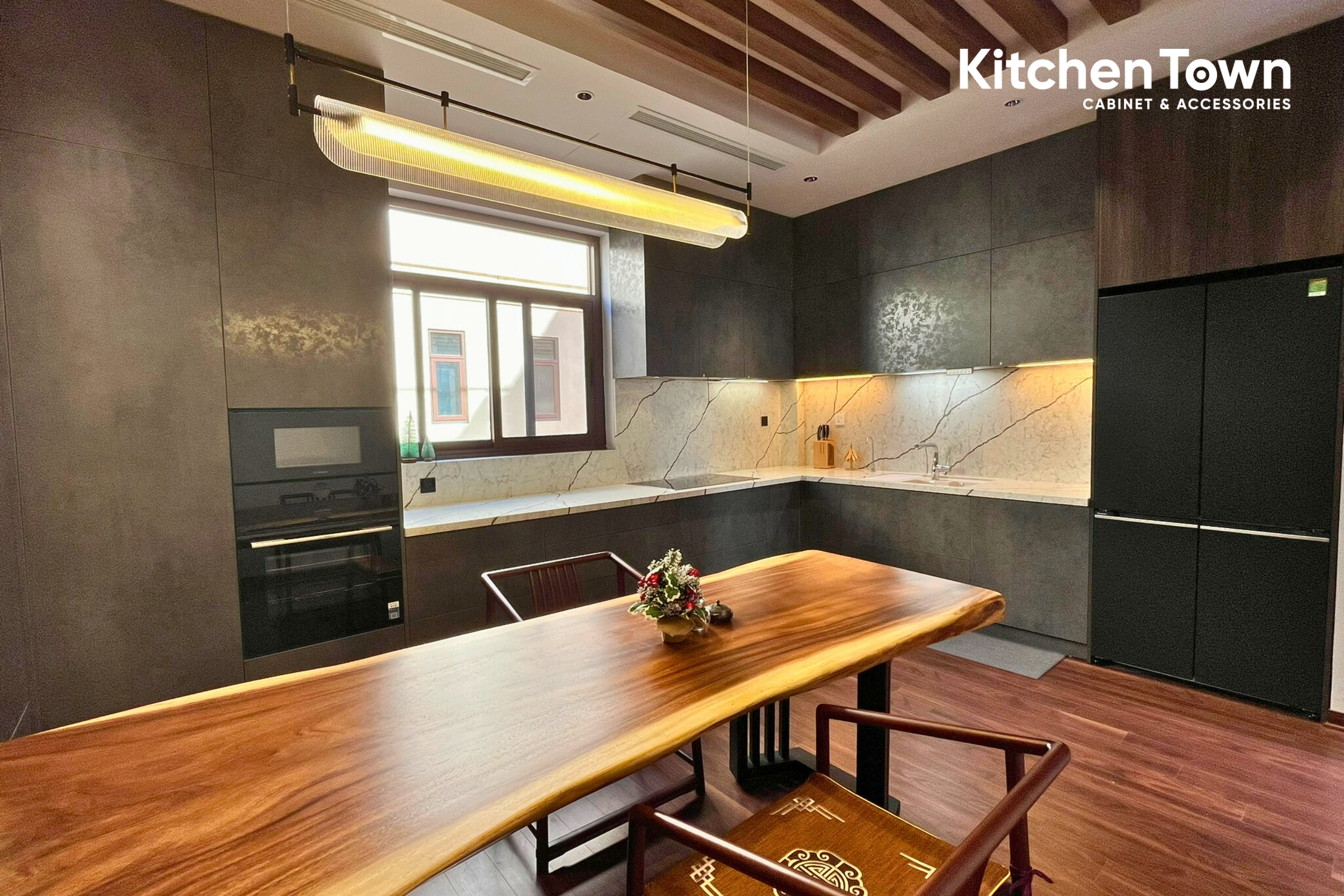 Anh KitchenTown ngang 4