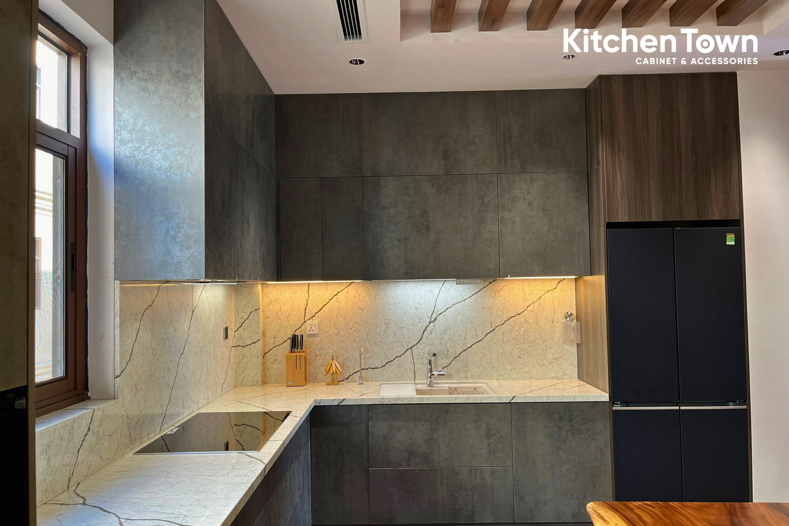 Dự án tủ bếp chữ L nhà phố Him Lam - Thường Tín Anh KitchenTown ngang 5