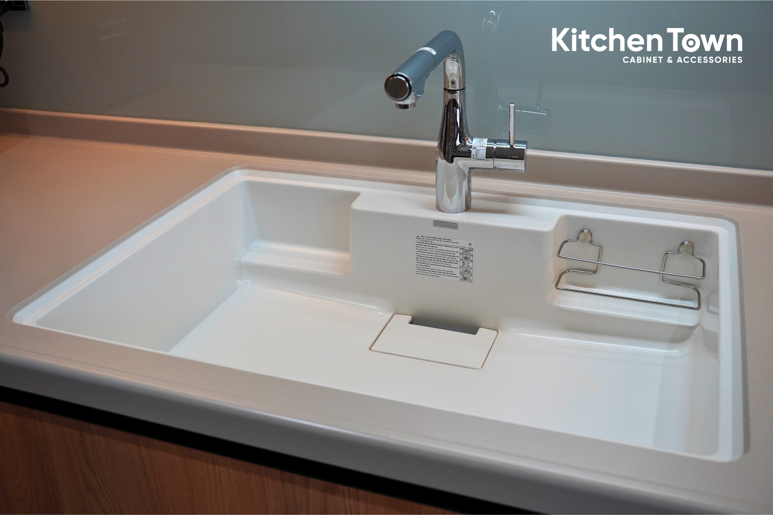 Dự án tủ bếp chữ i + bản đảo biệt thự Vinhomes – Hạ Long Anh KitchenTown ngang 6