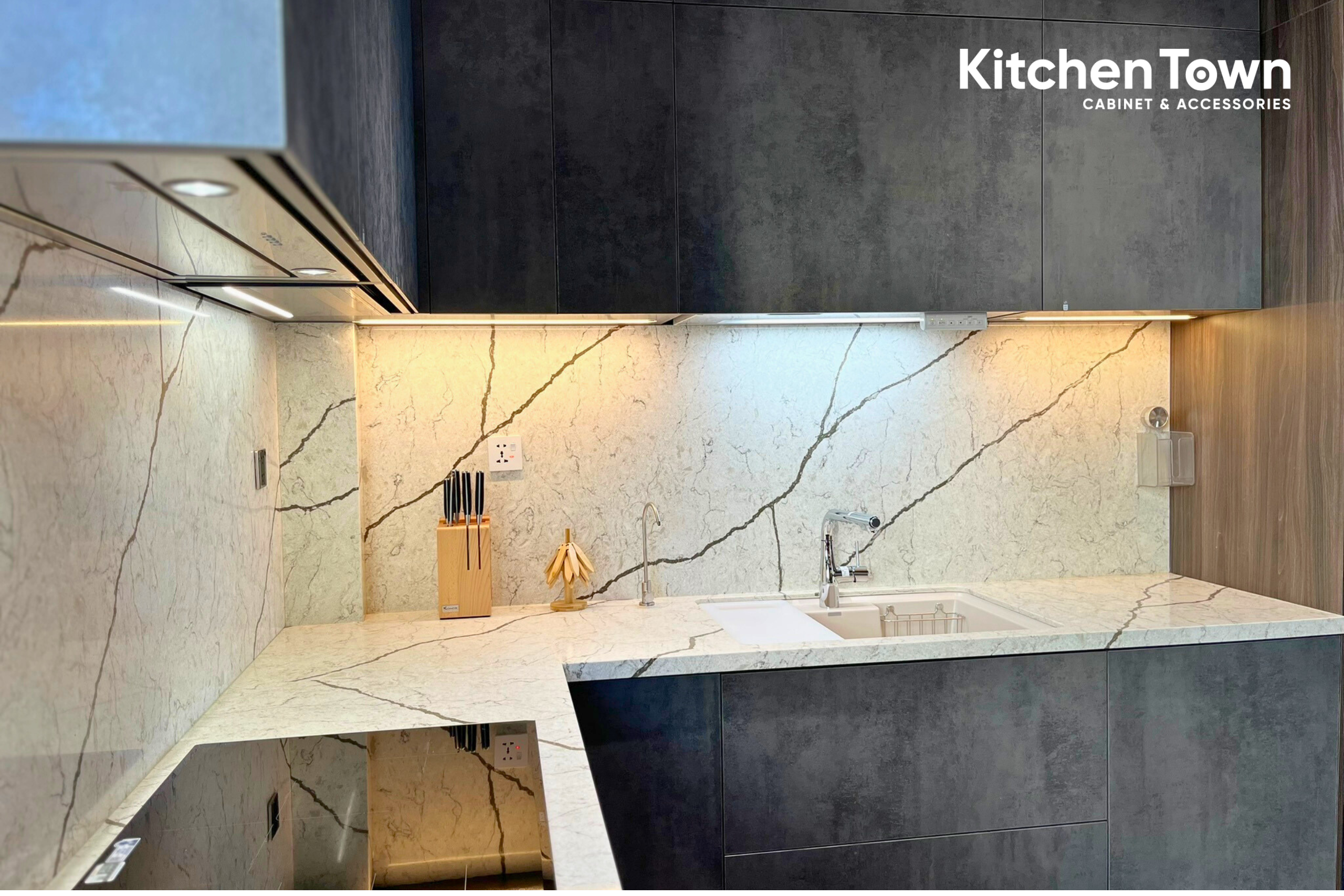 Dự án tủ bếp chữ L nhà phố Him Lam - Thường Tín Anh KitchenTown ngang 9