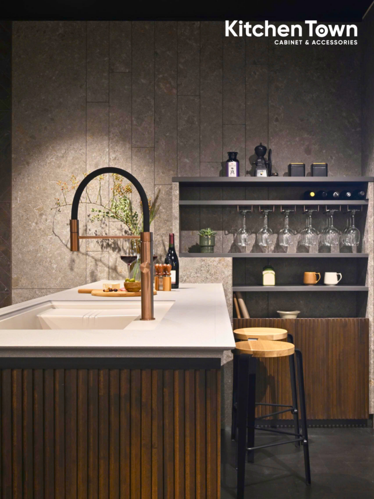 Đá bếp biên dạng mới - MARINE EDGE của YOSHIMOTO Anh KitchenTown doc 1 1