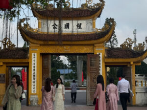 Khoảnh khắc du xuân đầu năm của KitchenTown z7556841403600 ebd7cf62cde7b156951f65482a447cf6